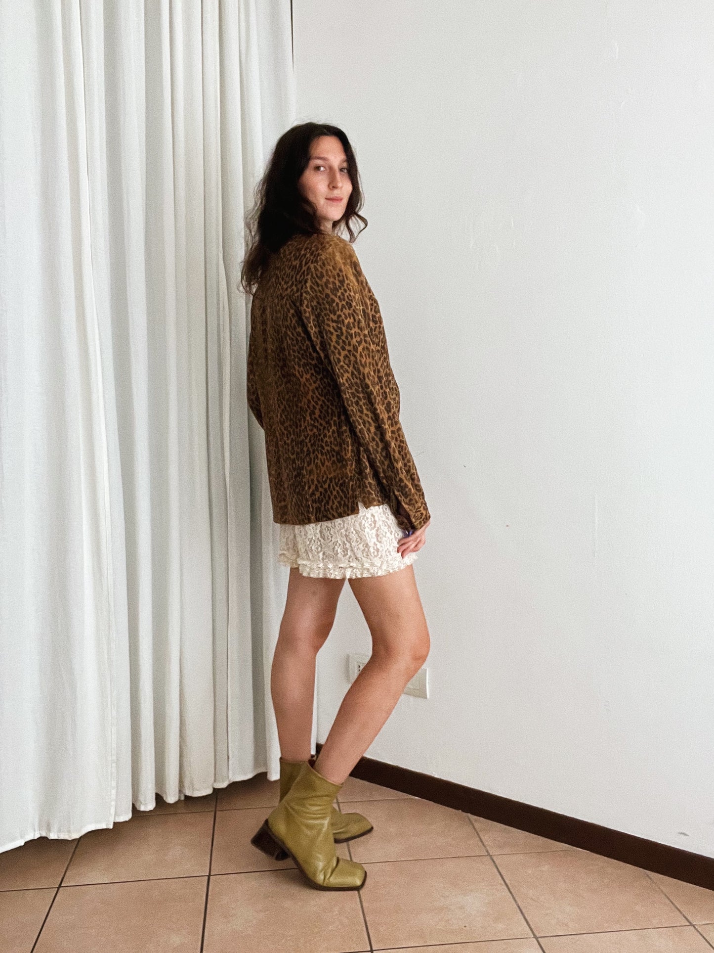 Completo in pelle 44