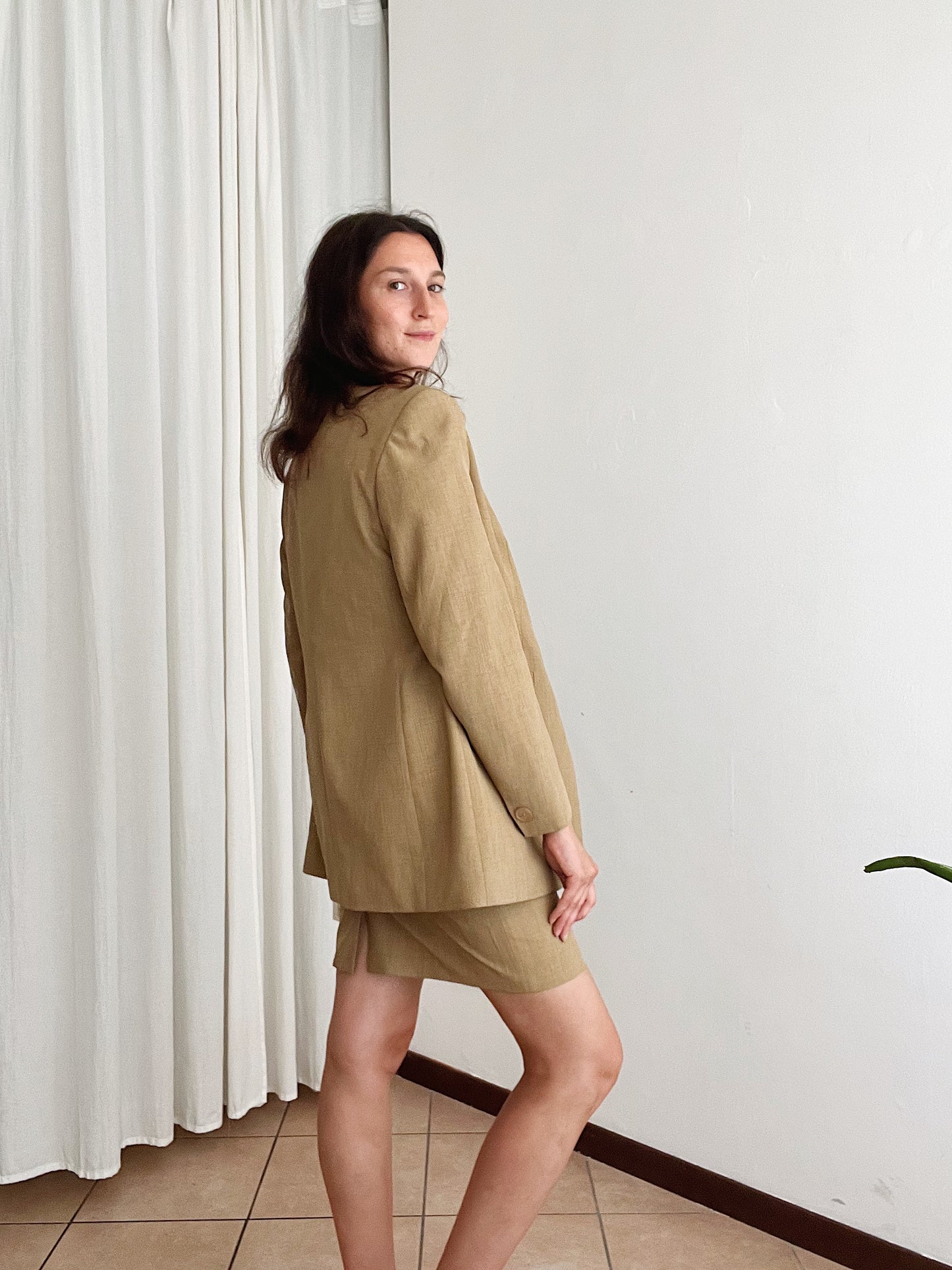 Completo nuovo beige S