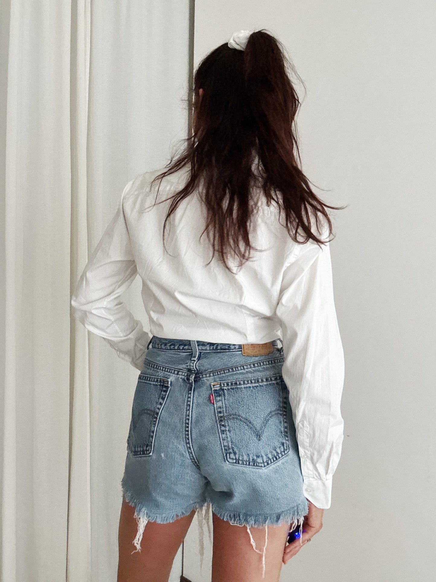 Crop + scrunchie bianca
