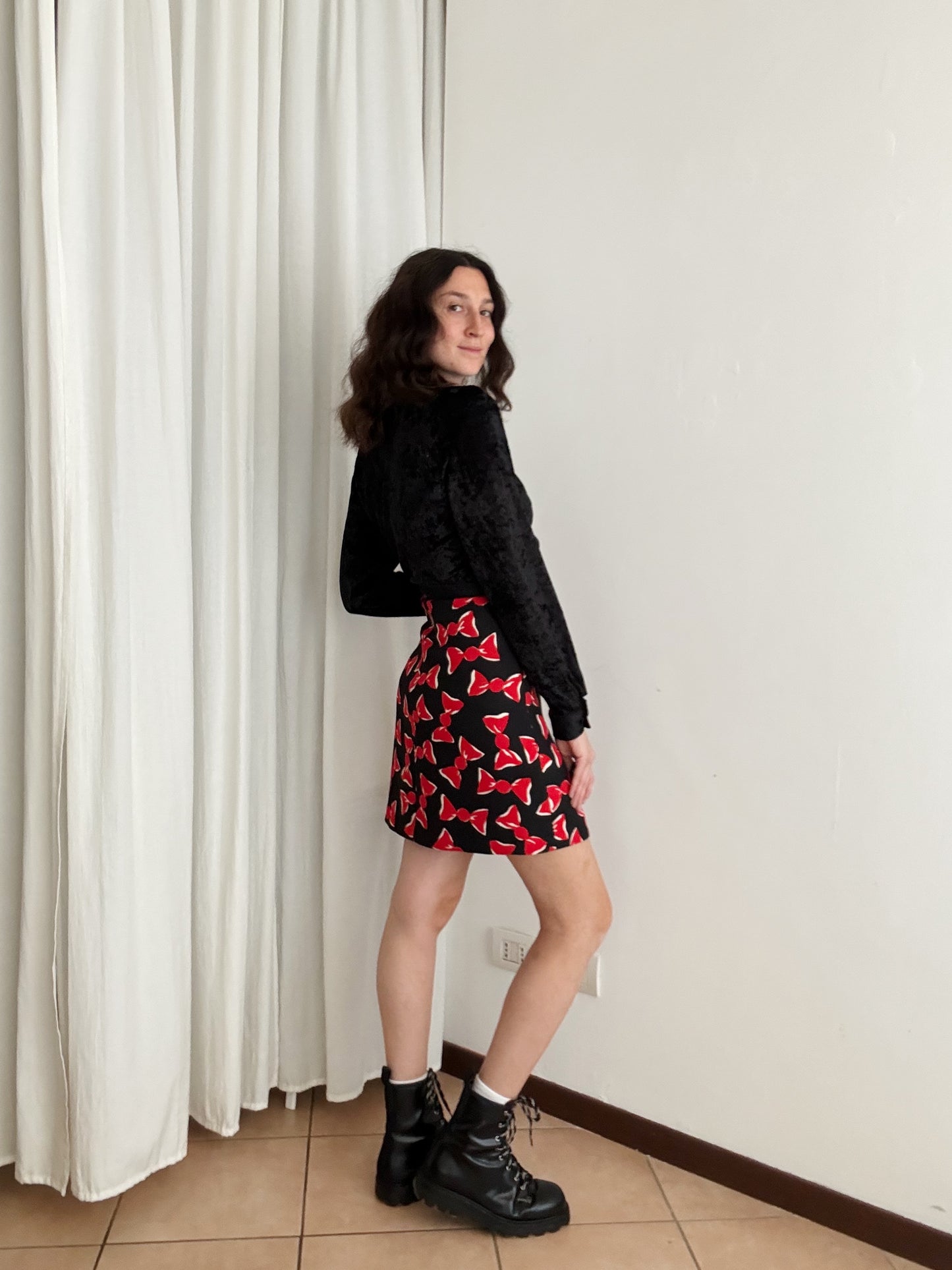 Gonna Boutique Moschino 38