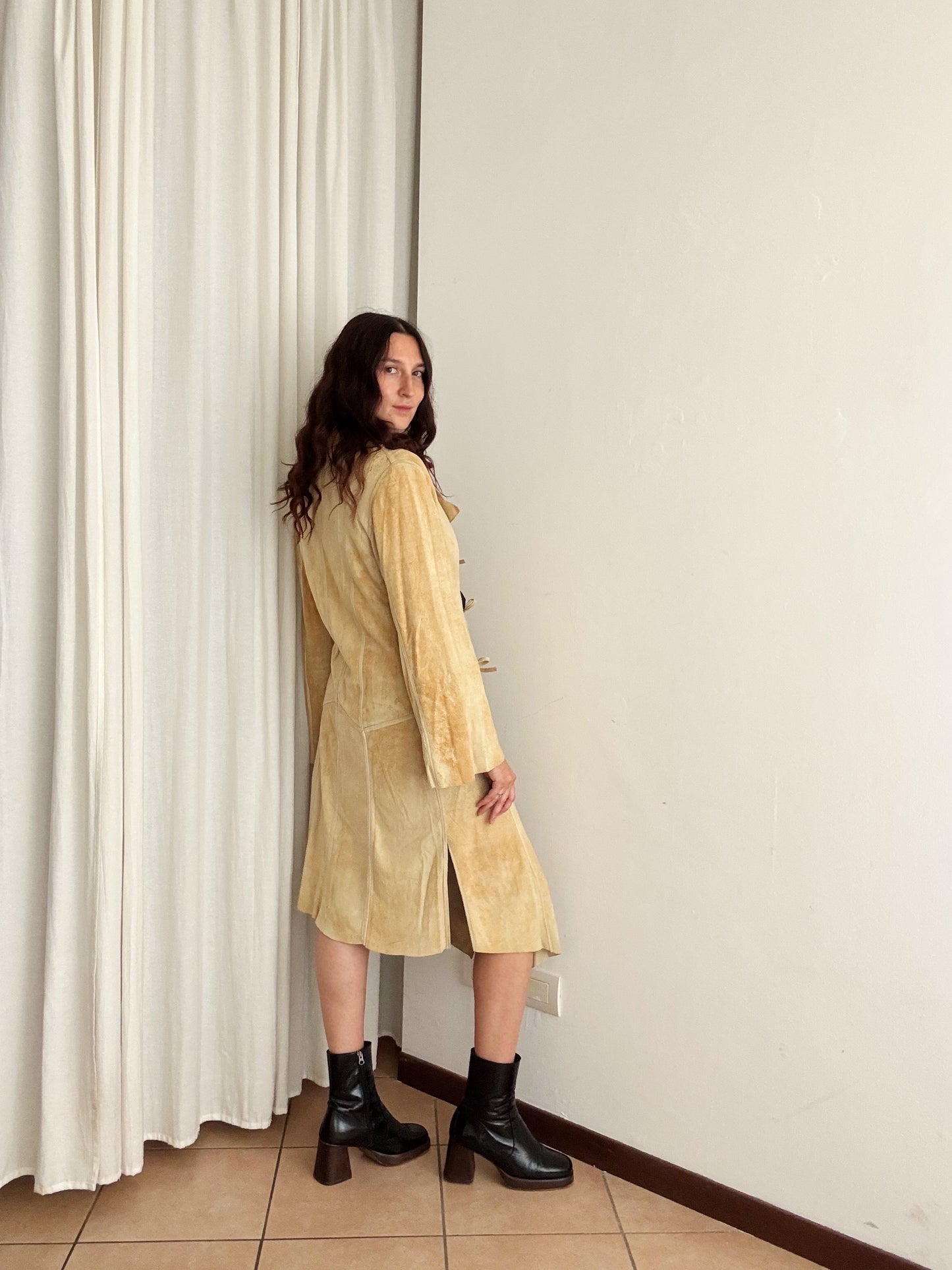 Giacca in pelle lunga scamosciata M/L