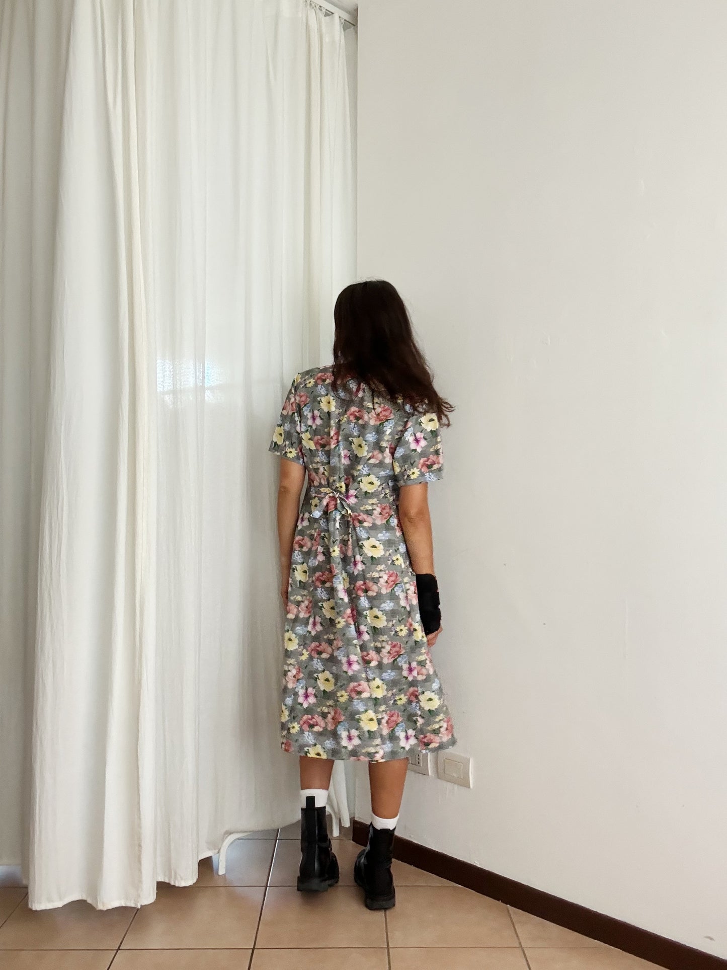 Abito 90’s con fiori L