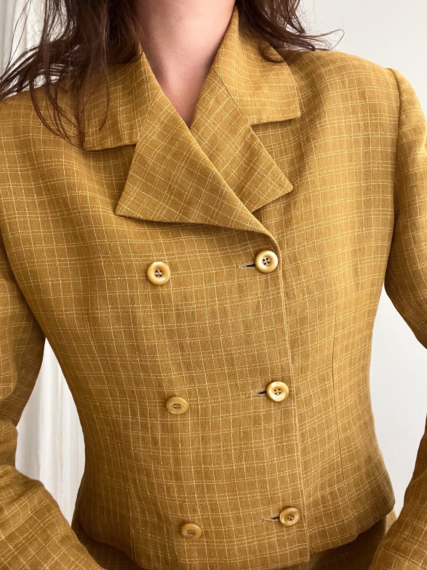 Completo vintage ocra 44