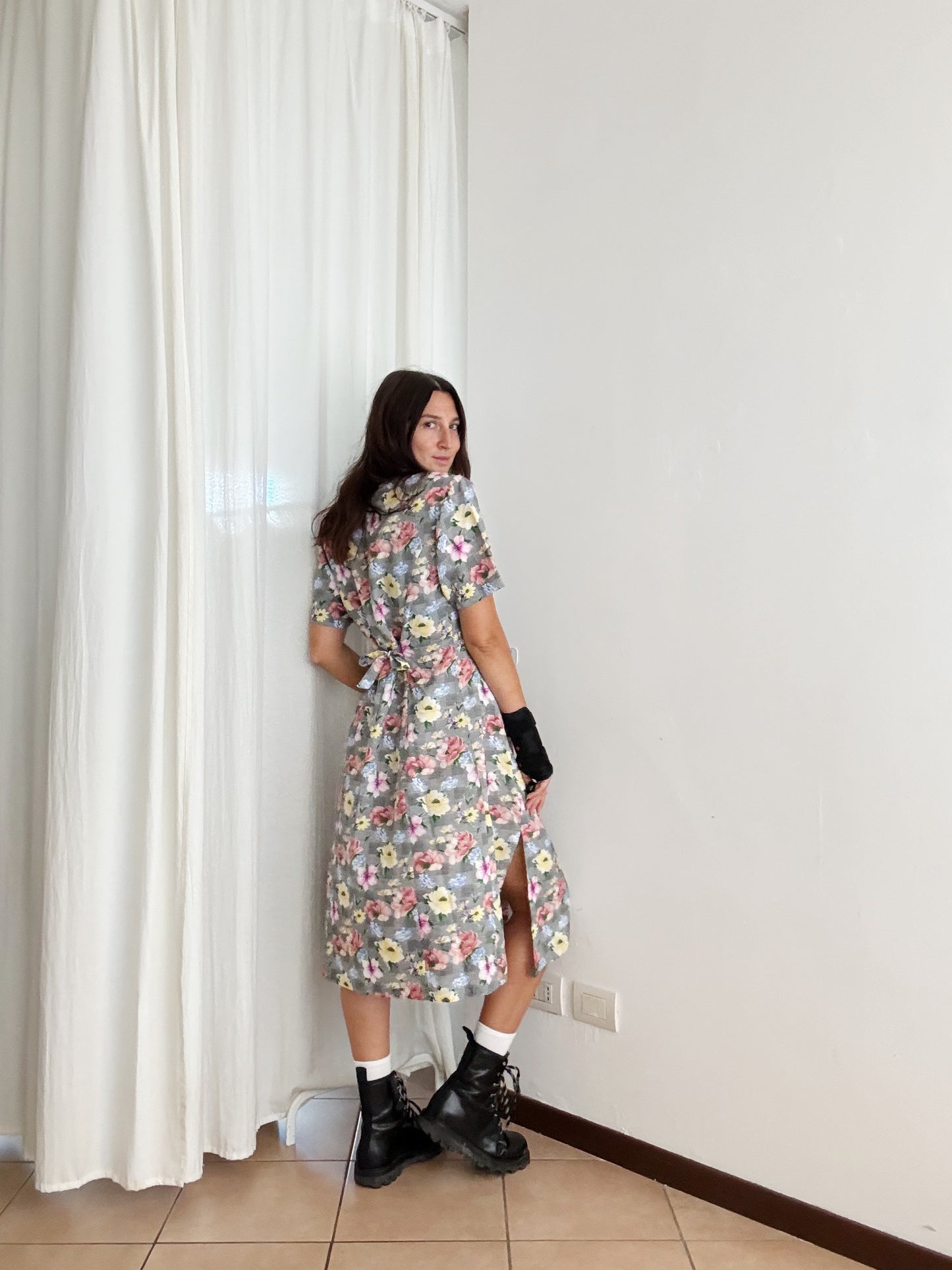 Abito 90’s con fiori L