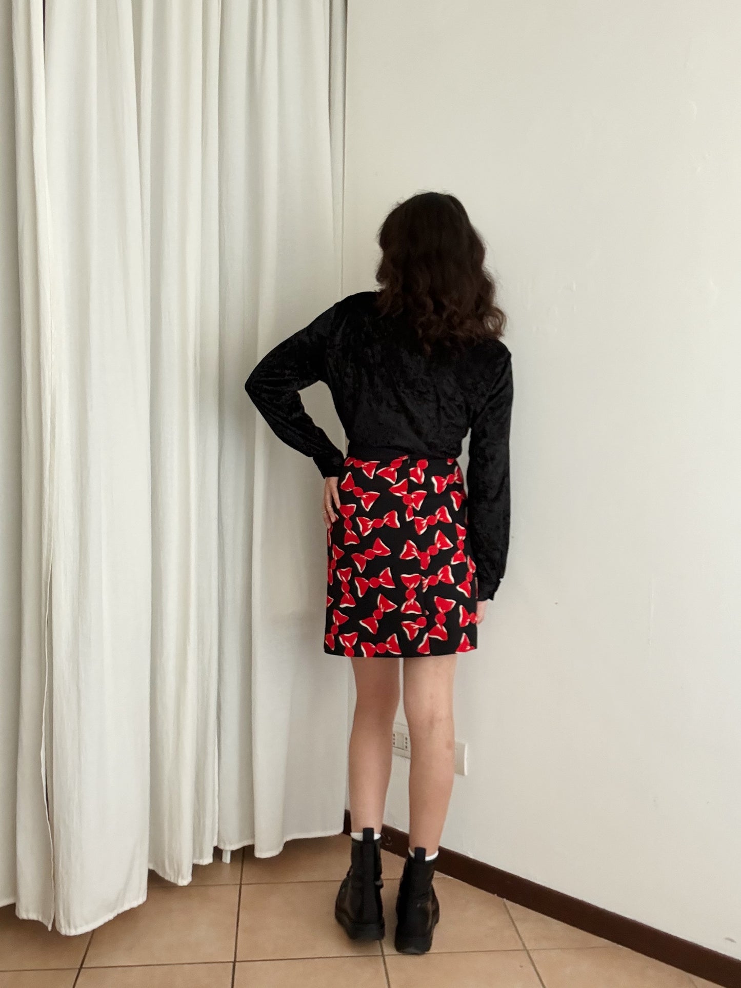 Gonna Boutique Moschino 38