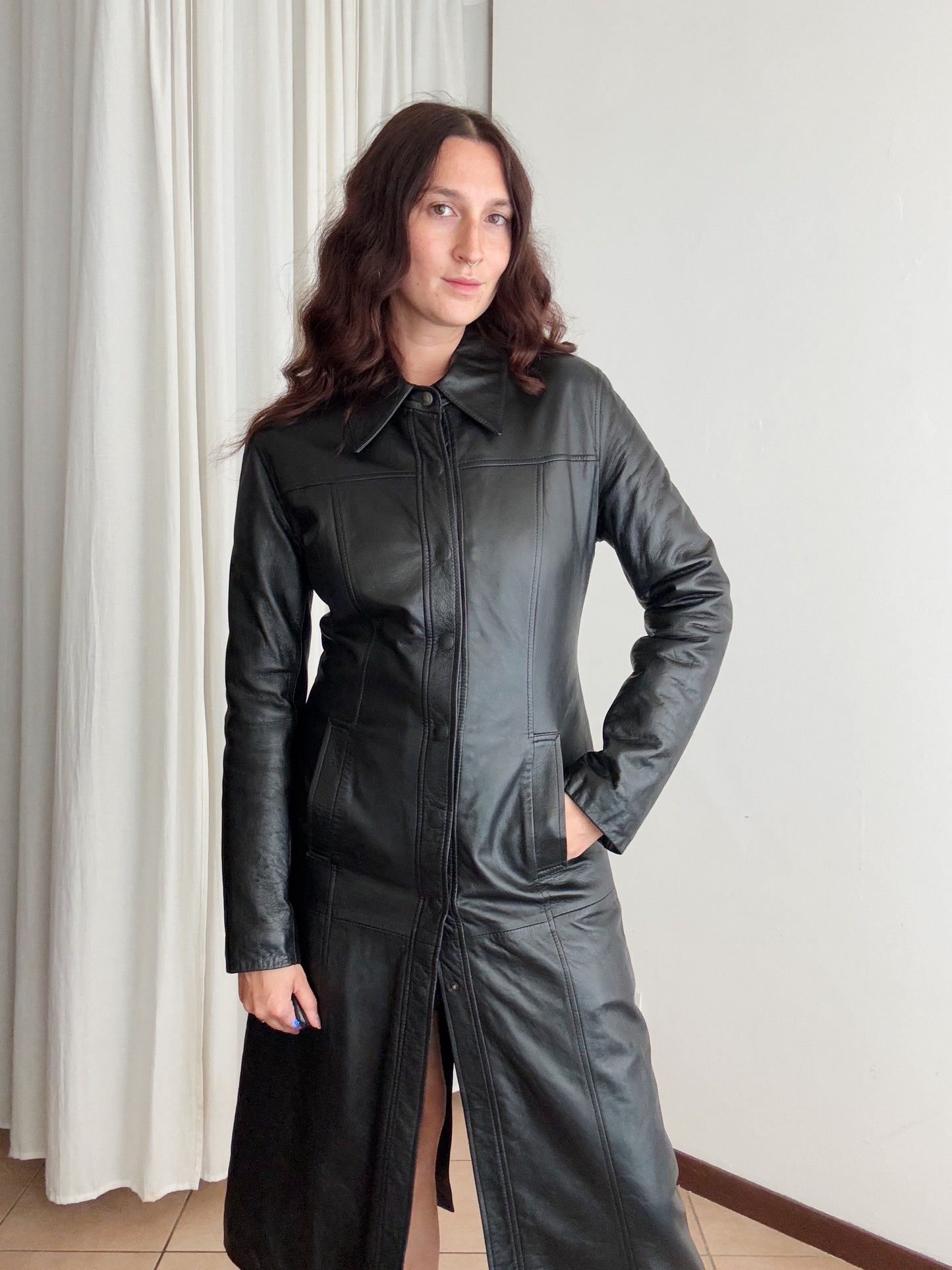 Giacca in pelle lunga nera 42