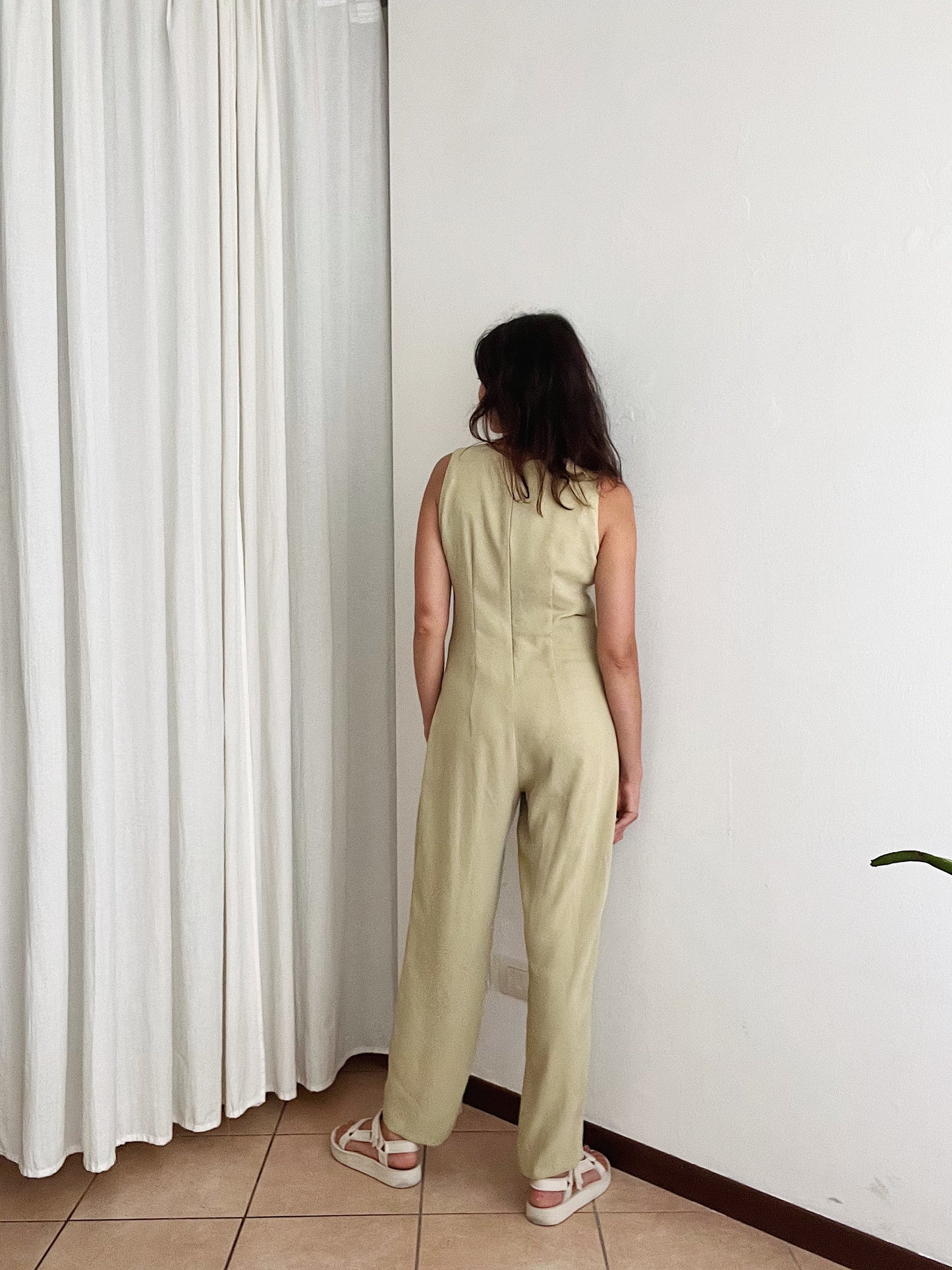 Tuta nuova beige M/L