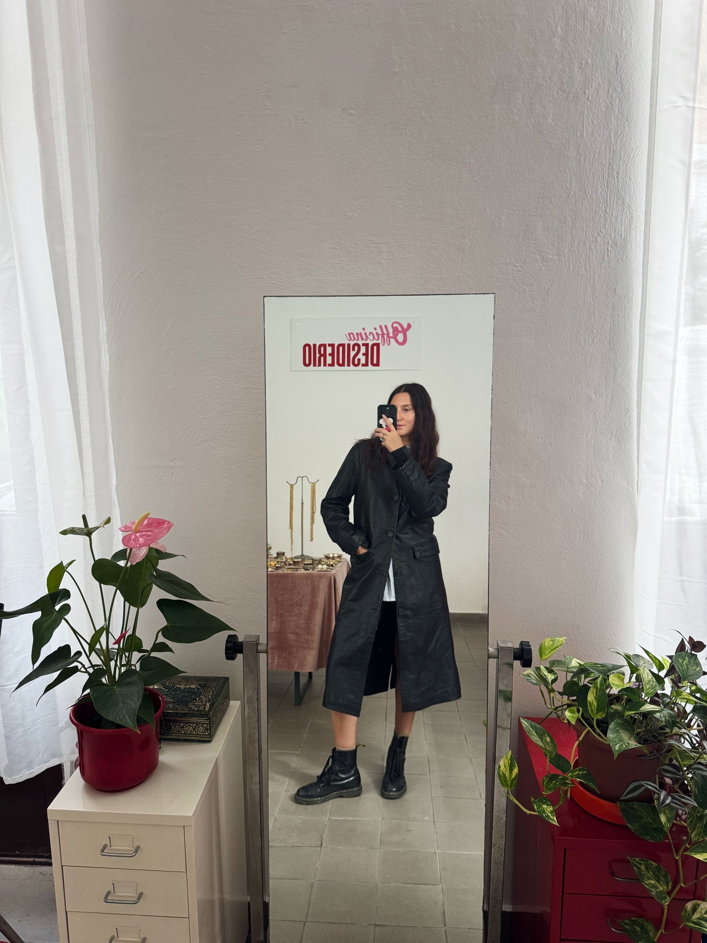 Giacca in pelle lunga nera 44