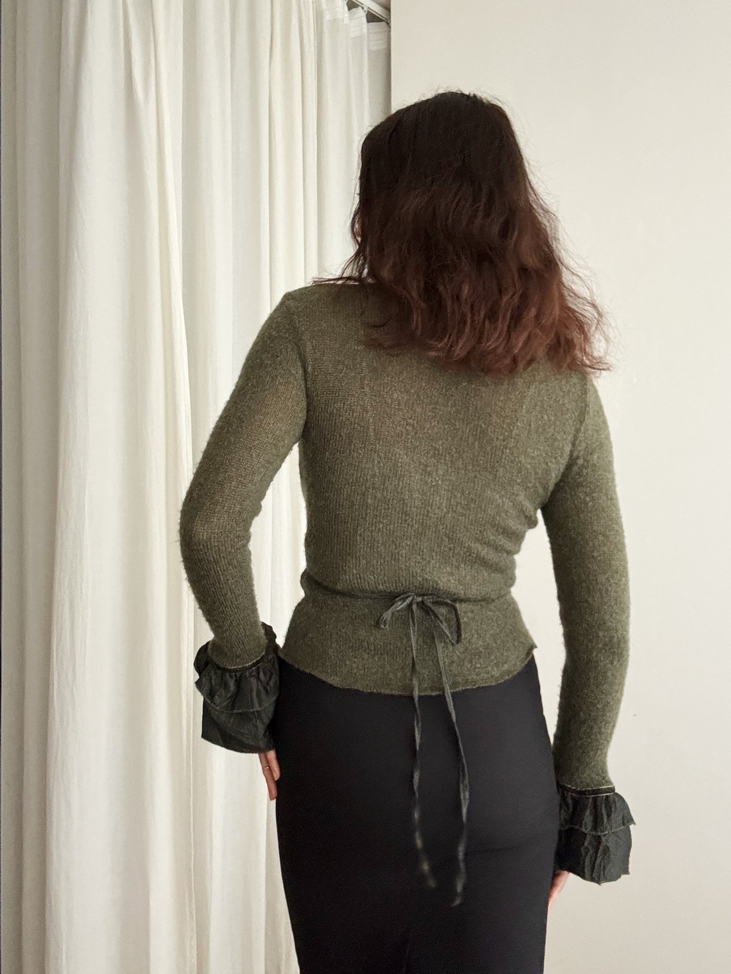 Cardigan verde con rouches S
