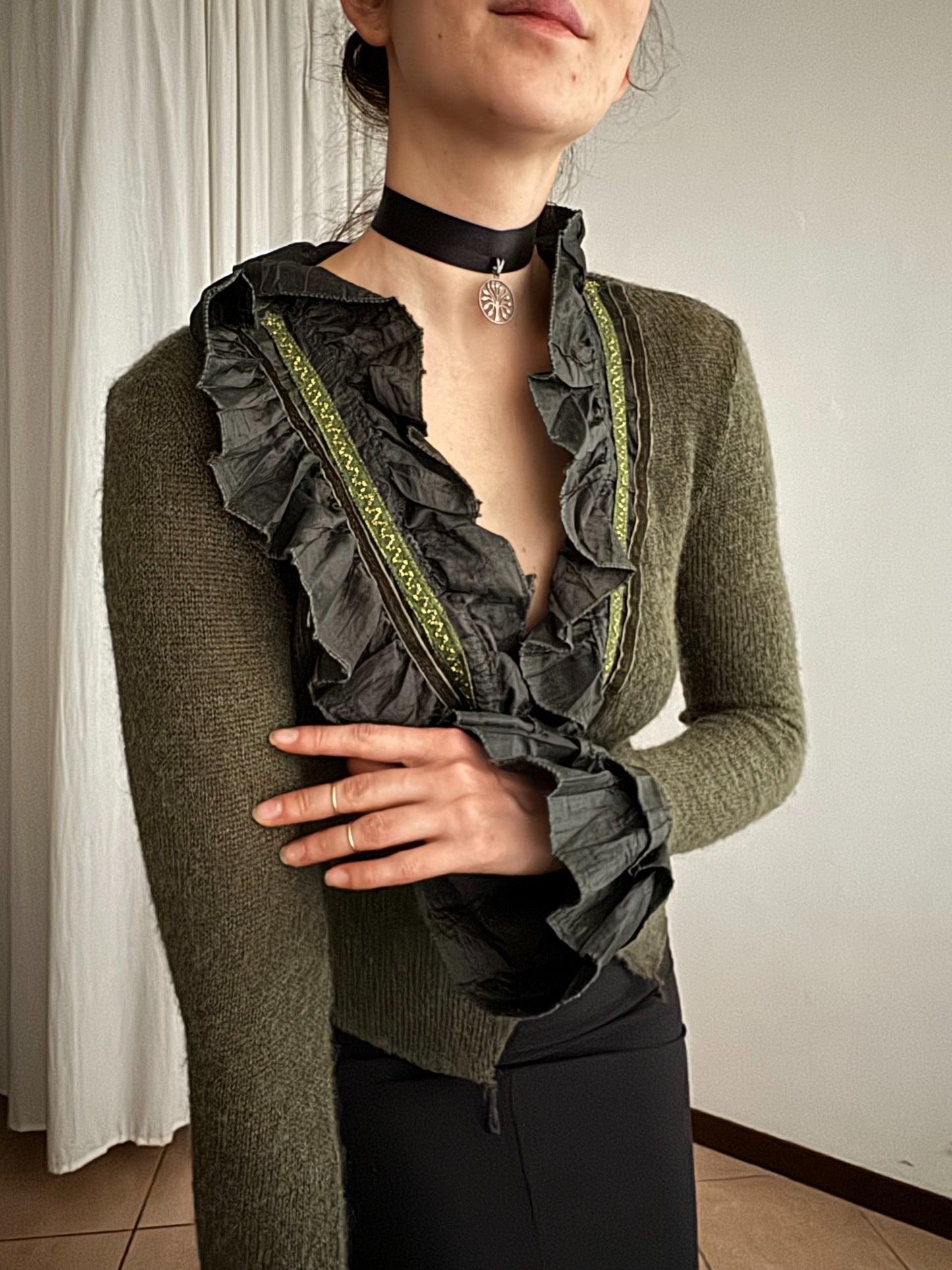 Cardigan verde con rouches S