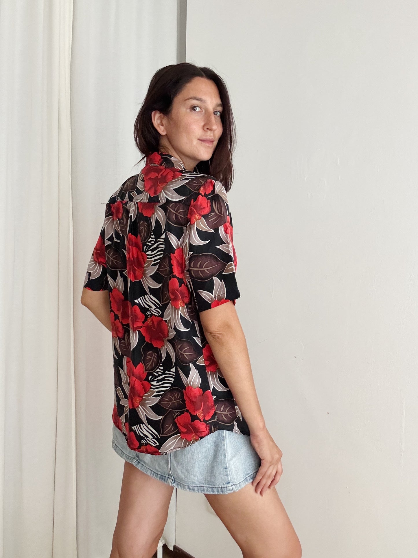 Camicia seta nera rossa 40