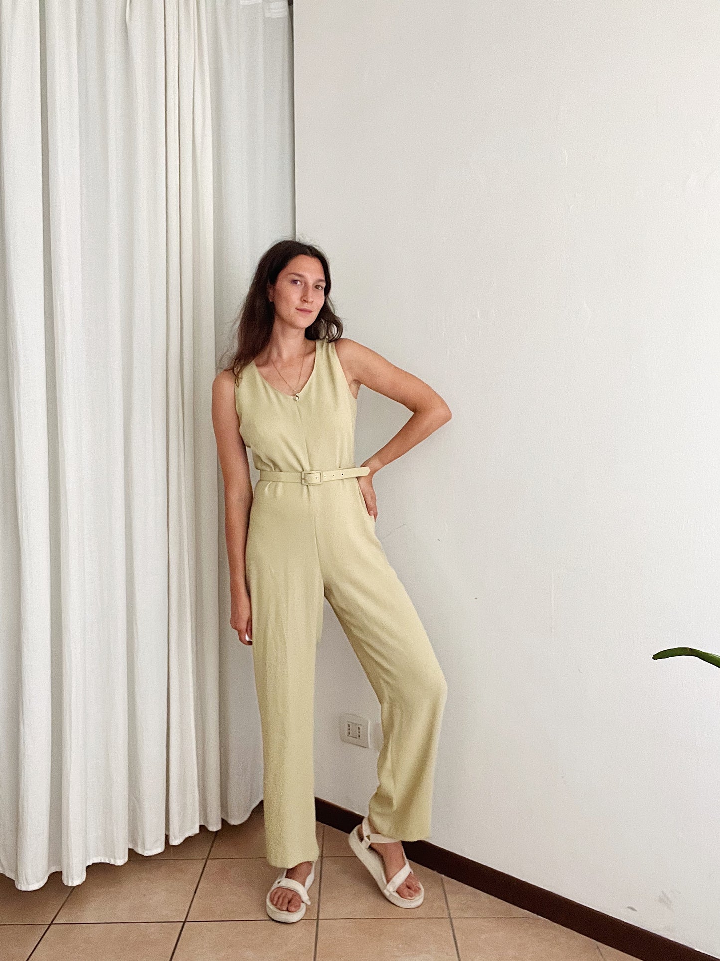 Tuta nuova beige M/L