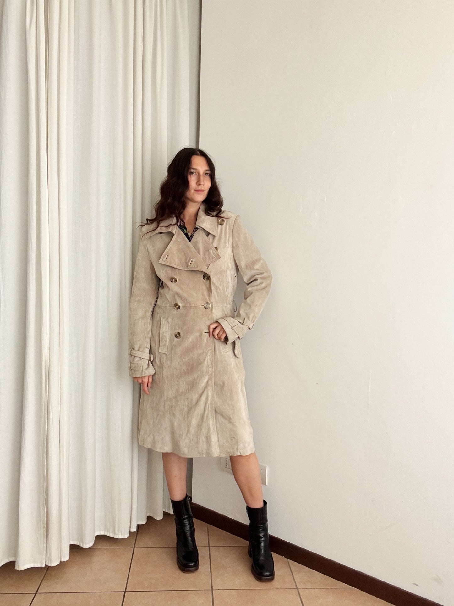 Trench in pelle beige 42