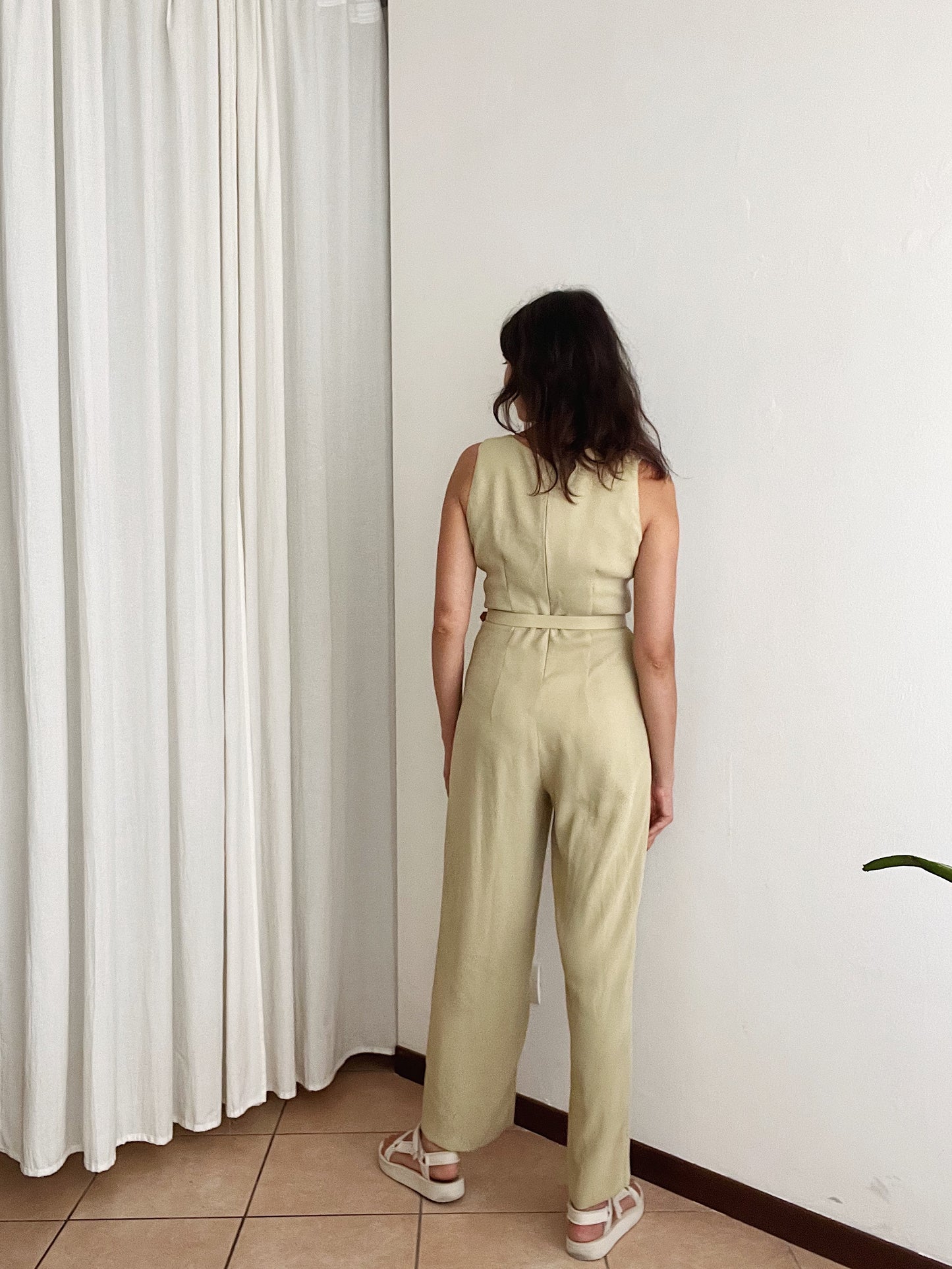 Tuta nuova beige M/L