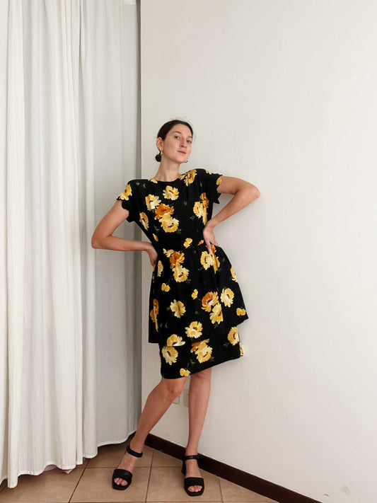 Abito in seta nero fiori gialli 42