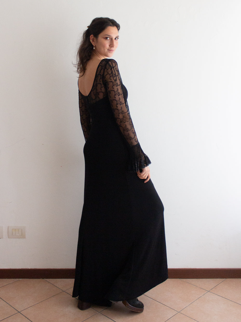 Abito lungo nero maniche pizzo 42