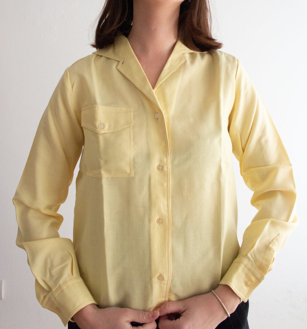 Camicia in lana gialla
