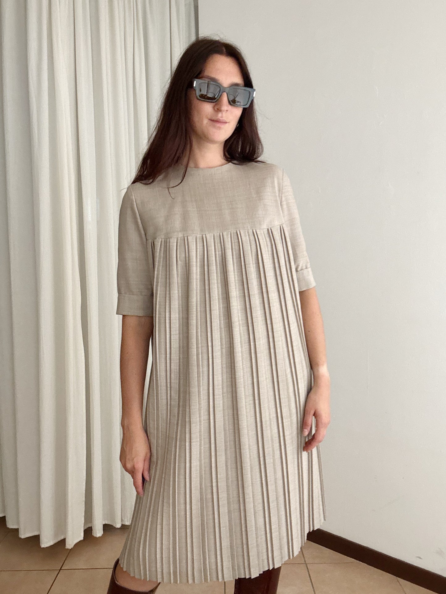 Abito plissettato beige S/M