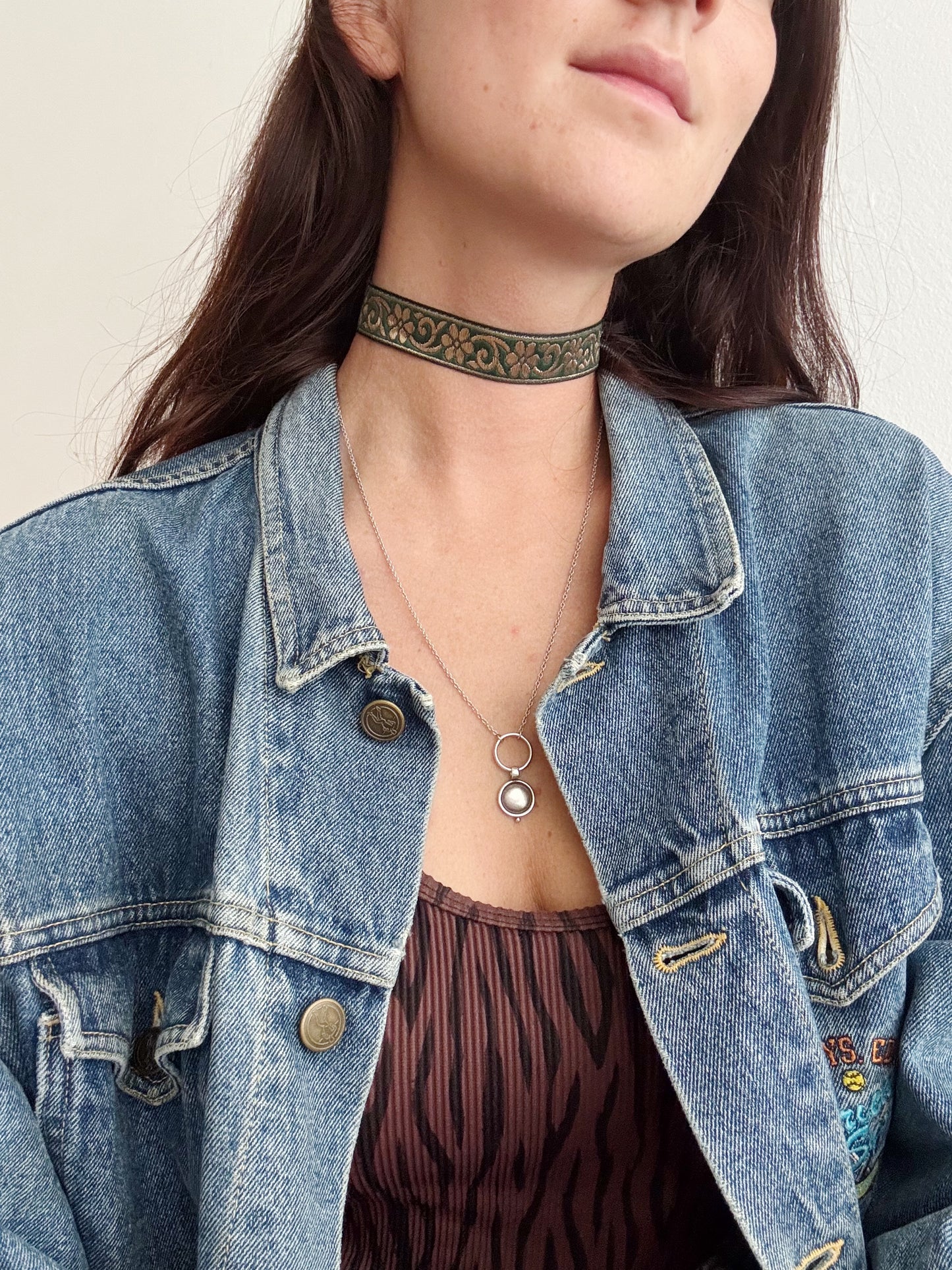 Chocker handmade