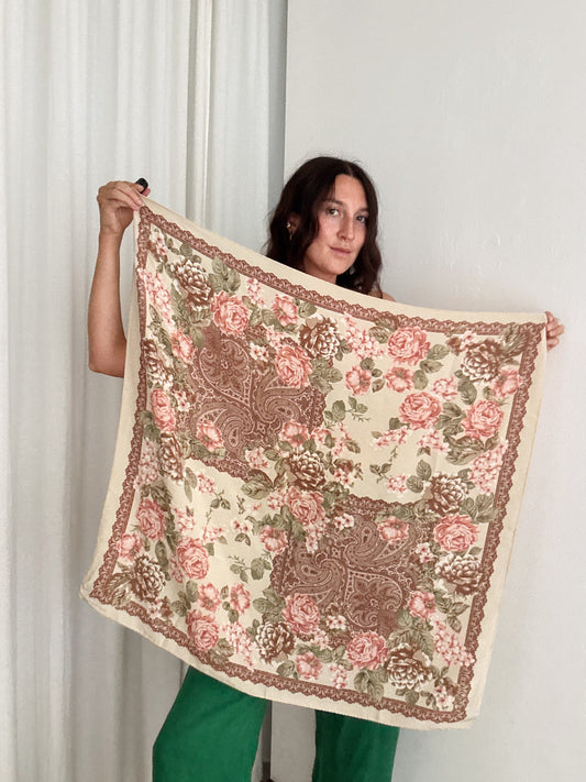 Foulard seta con rose 80x80