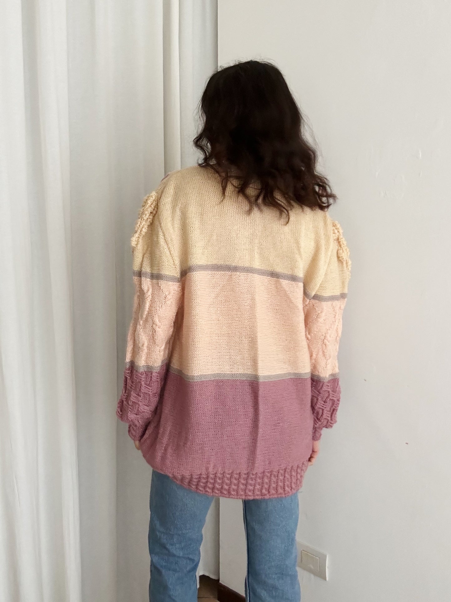 Maxi maglione rosa con ricami XL