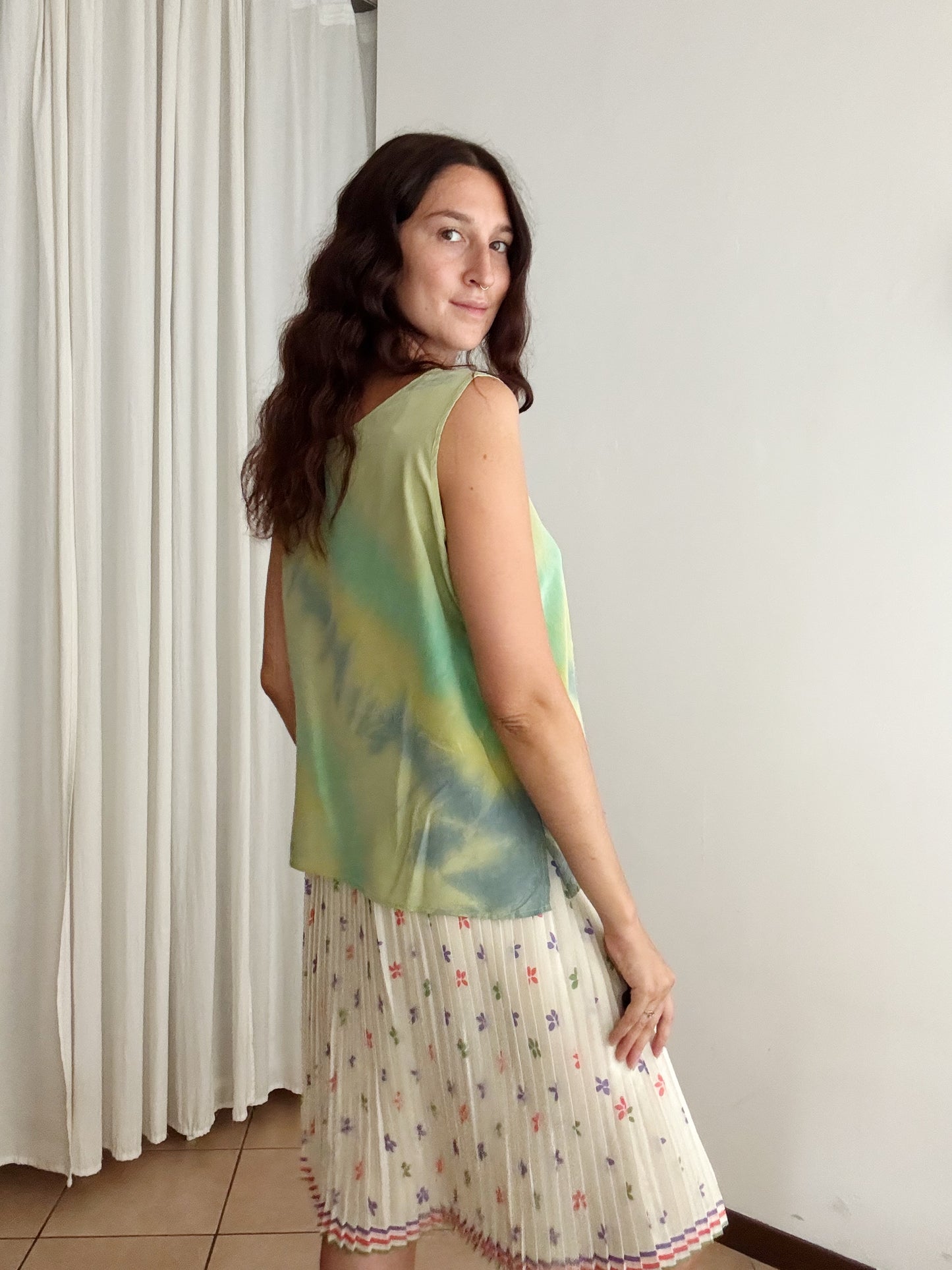 Top in seta verde tiedye L