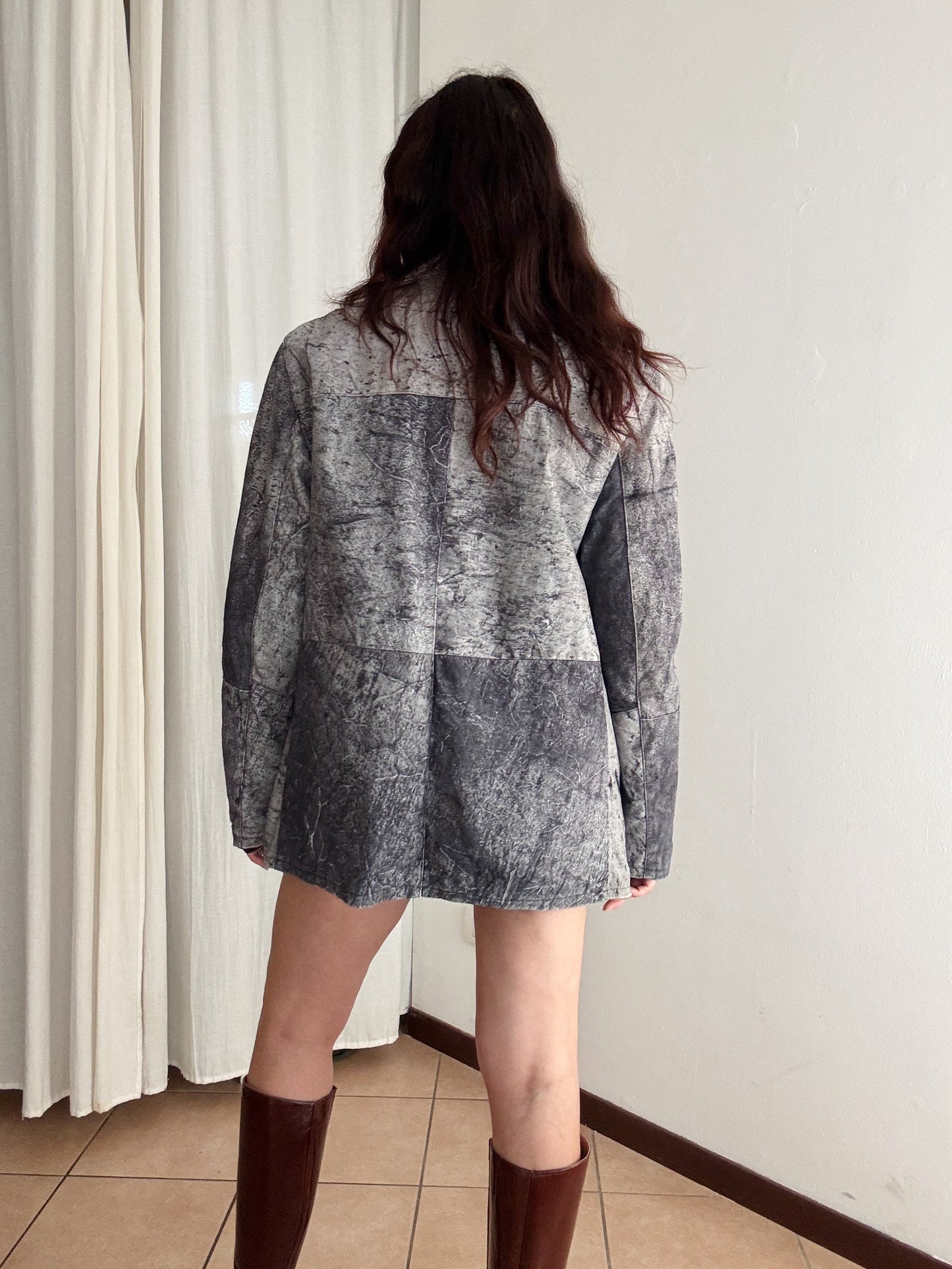 Giacca in pelle grigia unisex L