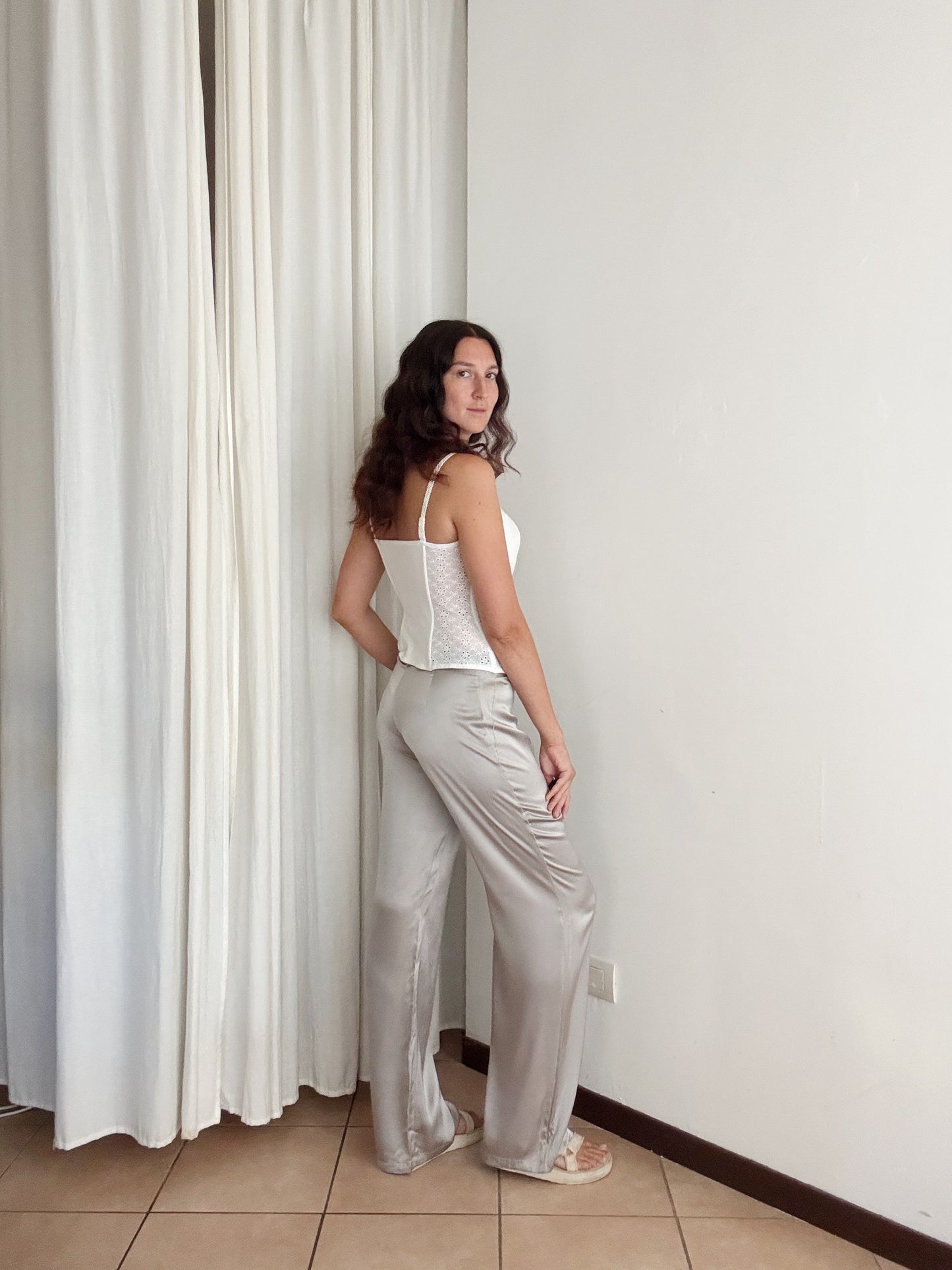 Pantaloni seta argento 48