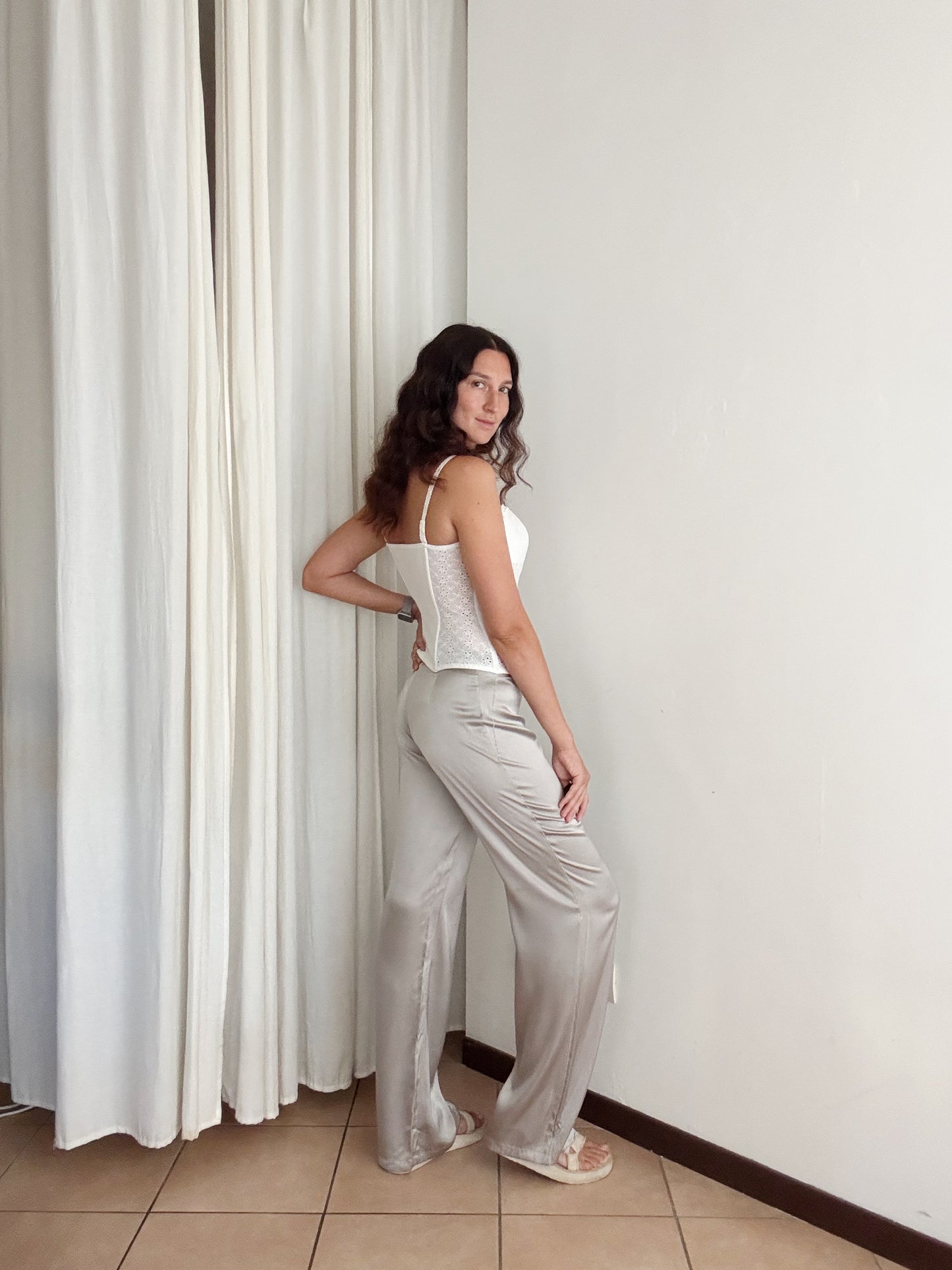 Pantaloni seta argento 48