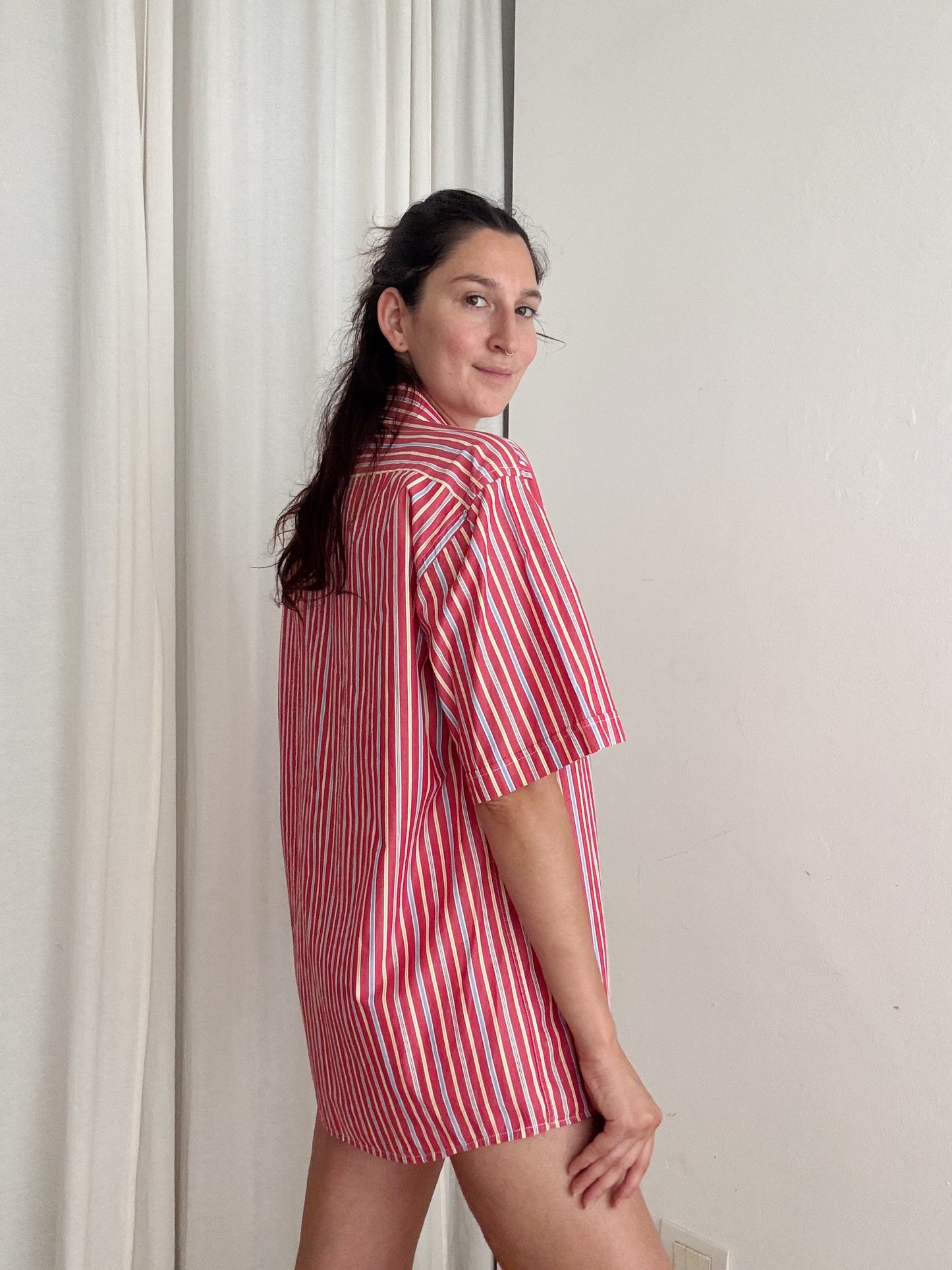 Camicia a righe rossa L