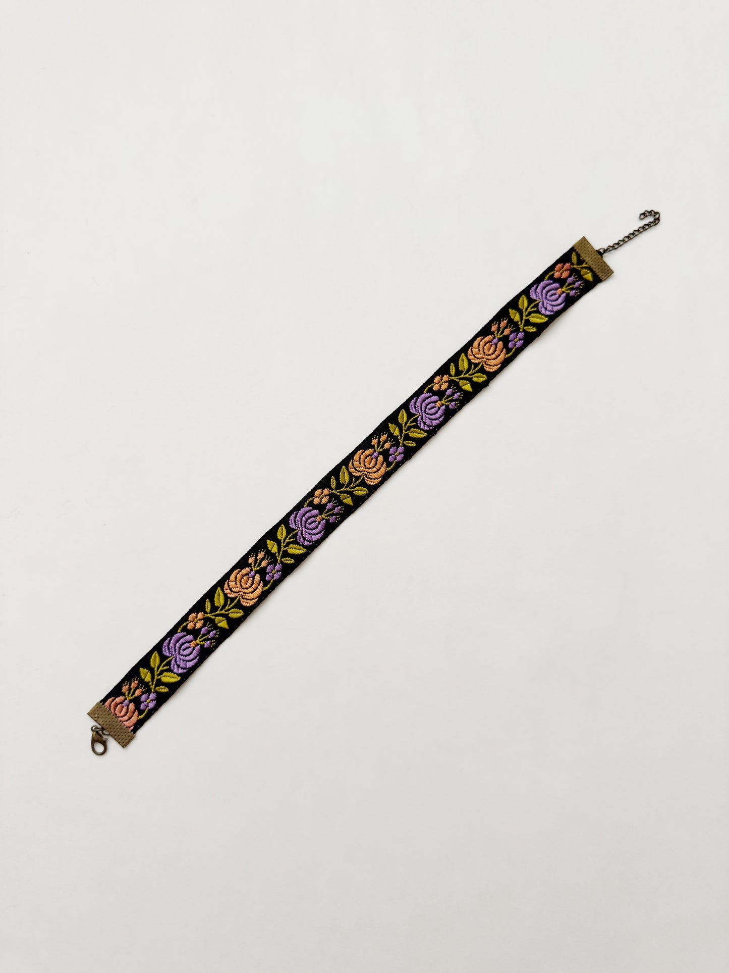 Chocker handmade
