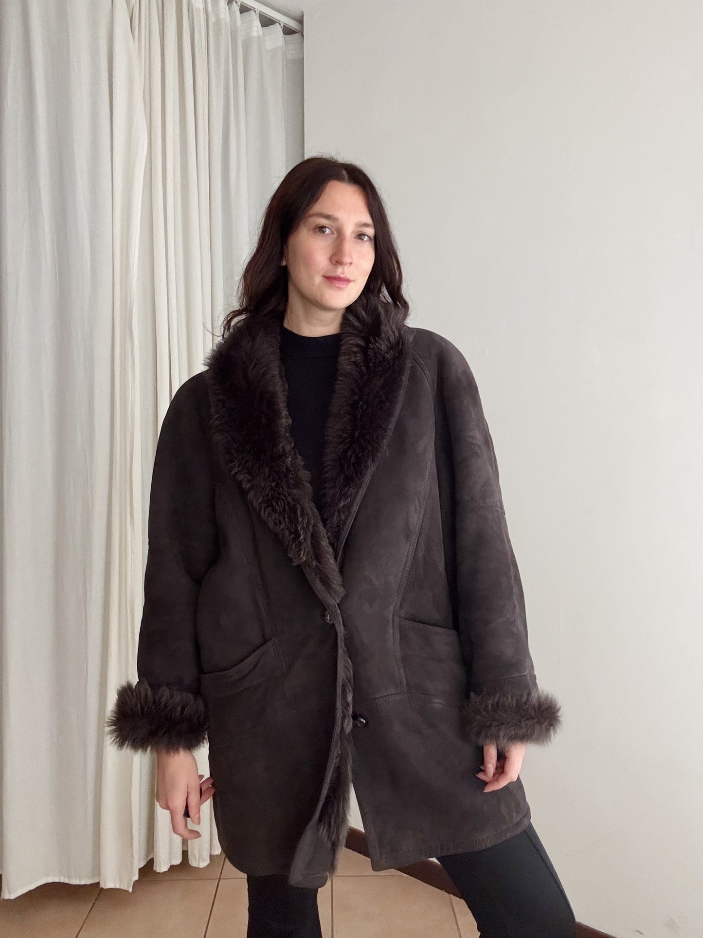 Montone grigio marrone 48