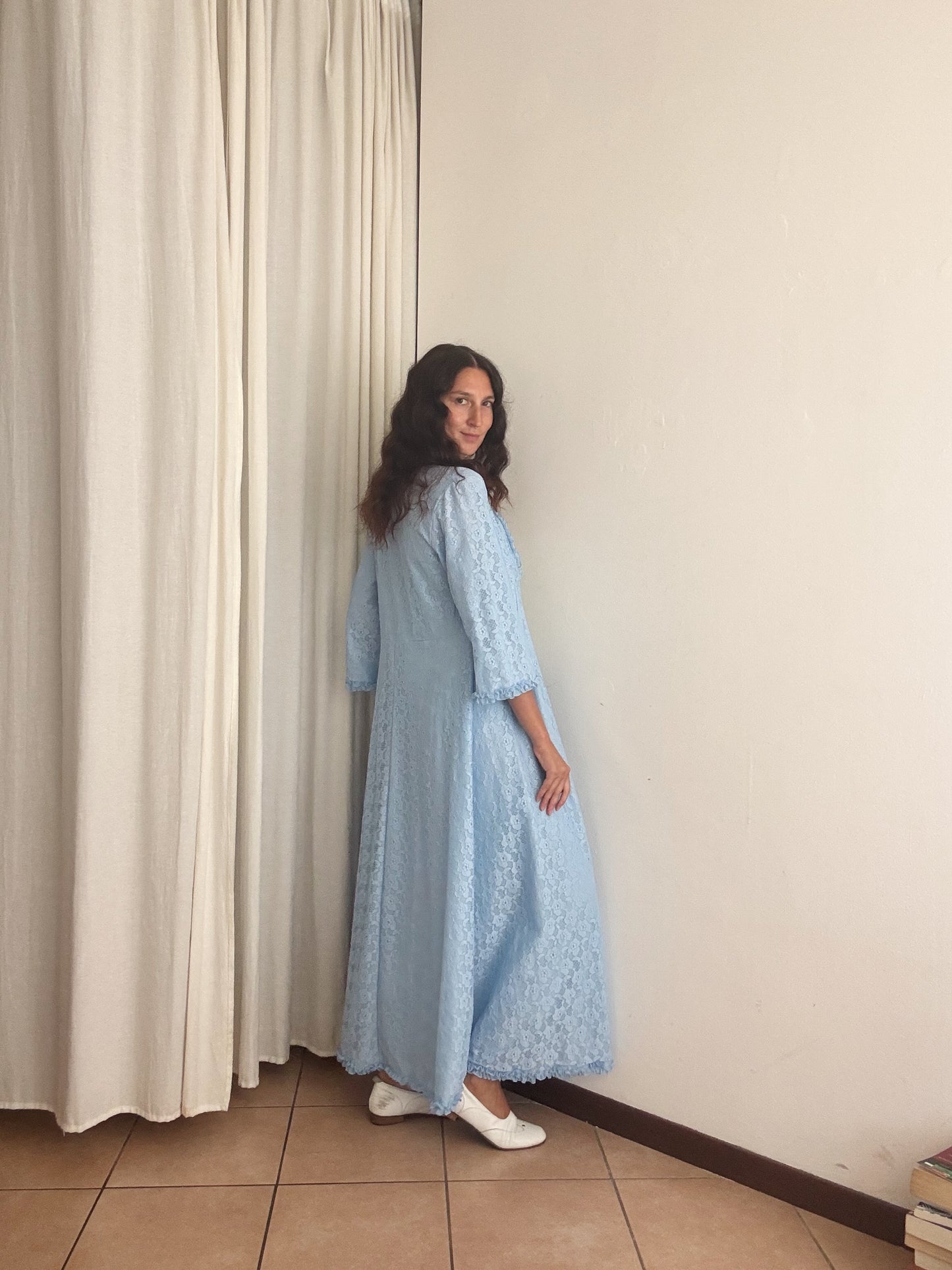 Vestaglia azzurra L
