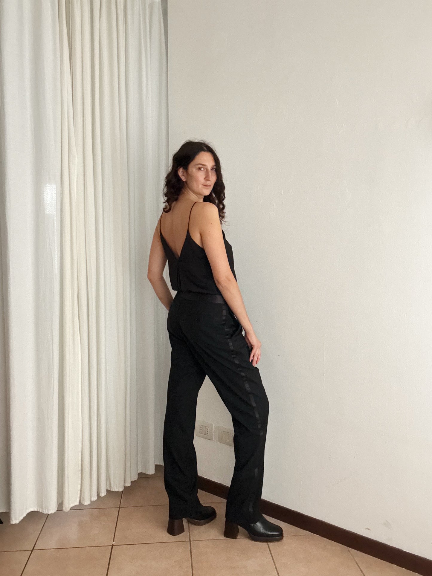 Completo lana nero 50