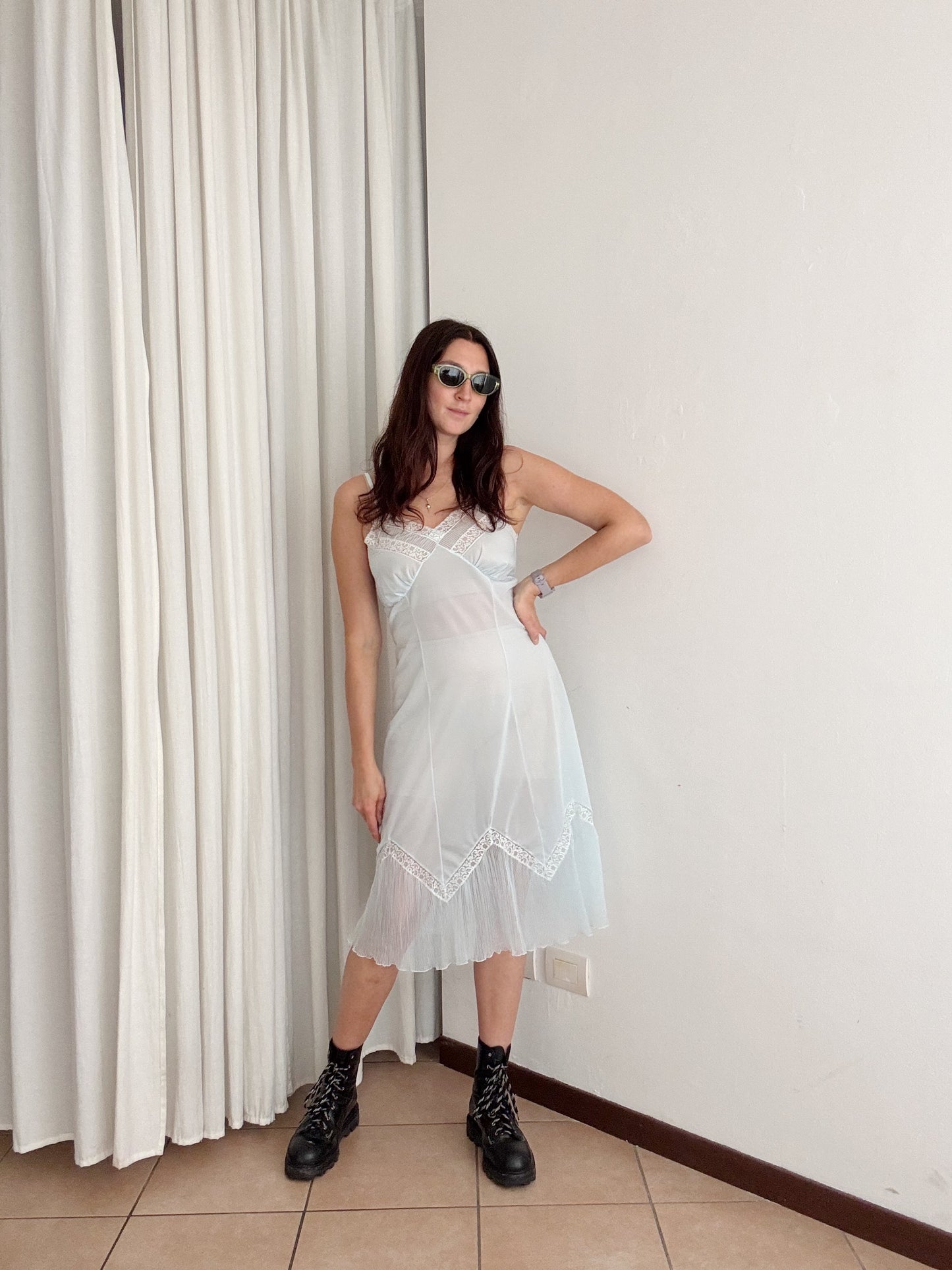 Sottoveste azzurra pizzo M