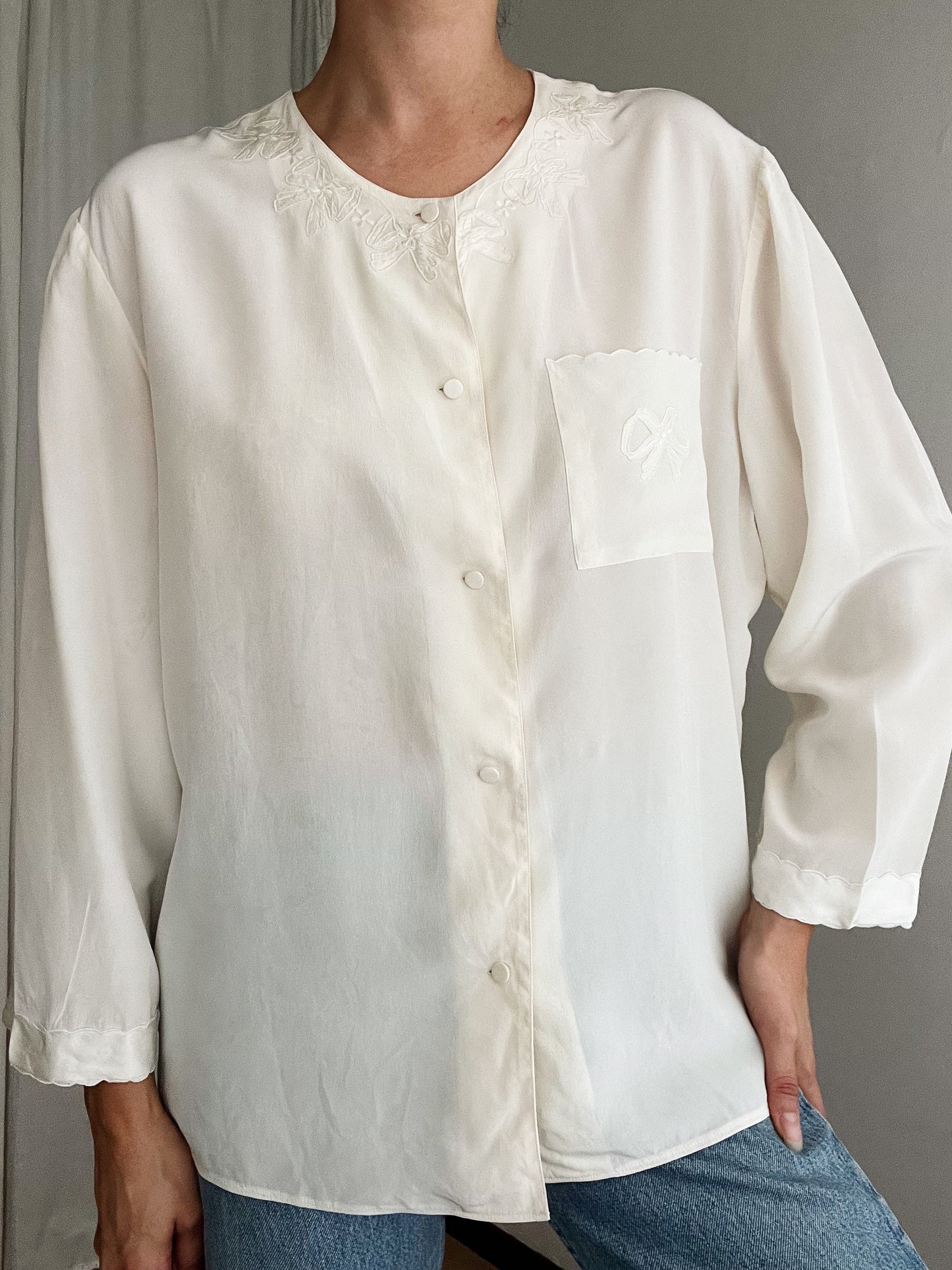 Camicia seta bianca fiocchi L